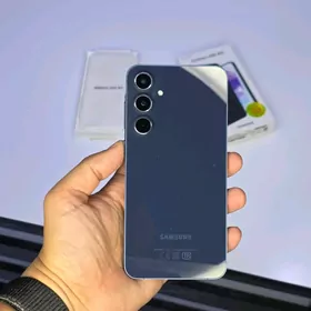 Samsung A55  8/256gb