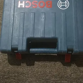 Bosch drel