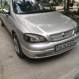 Opel Astra 2003