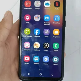 Samsung M11