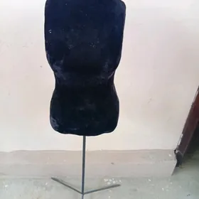 koynek asylyan manken