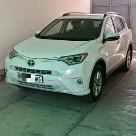 Toyota RAV4 2018