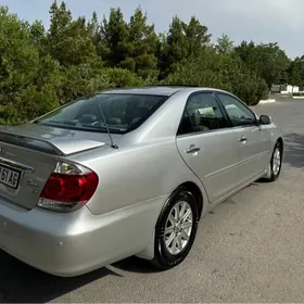 Toyota Camry 2005