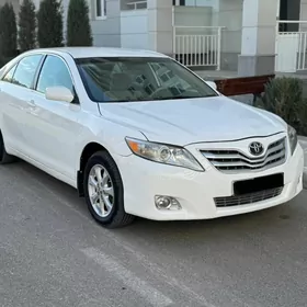 Toyota Camry 2010