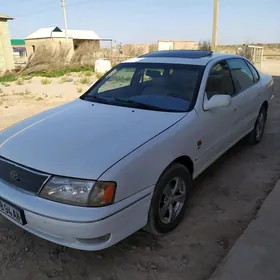 Toyota Avalon 1999