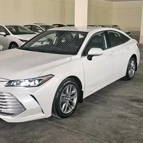 Toyota Avalon 2022