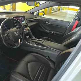 Toyota Avalon 2019