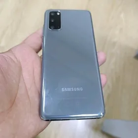 SAMSUNG S20