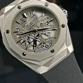 Hublot sagat часы