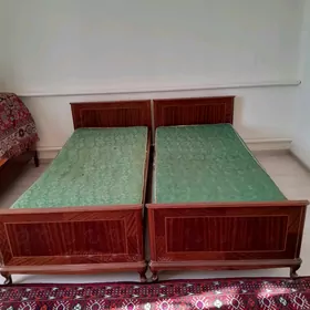 спальный кроват шфанер