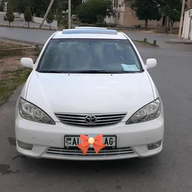 Toyota Camry 2005