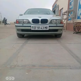 BMW E39 1998