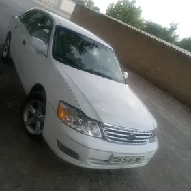 Toyota Avalon 2000