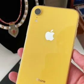 iPhone XR