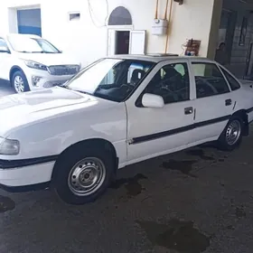 Opel Vectra 1990