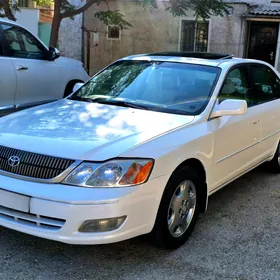 Toyota Avalon 2000