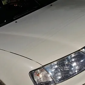 Toyota Avalon 1999