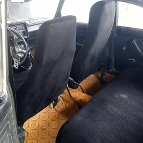 Lada 2107 1995