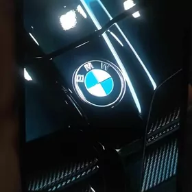 Телефон
