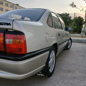 Opel Vectra 1992