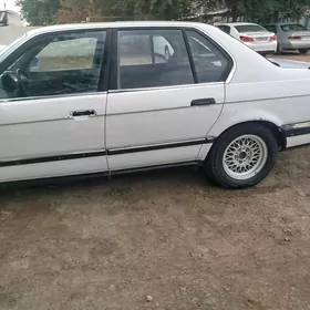 BMW 730 1989