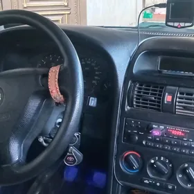 Opel Astra 1998