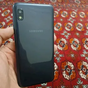 Samsung A10