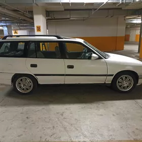 Opel Astra 1993