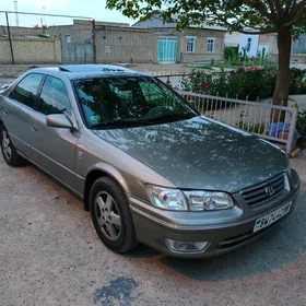 Toyota Camry 1999
