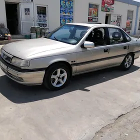Opel Vectra 1989