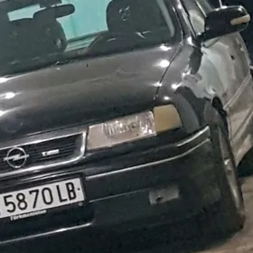 Opel Vectra 1990