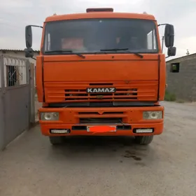 Kamaz 6520 2011