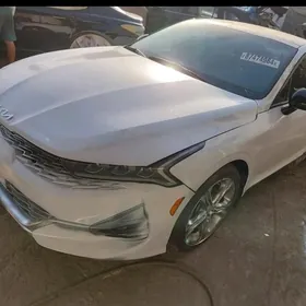 Kia K5 2021