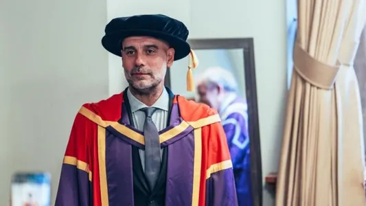 Hosep Gwardiola Mançester uniwersitetiniň hormatly doktorlyk derejesine mynasyp boldy