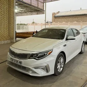 Kia Optima 2019