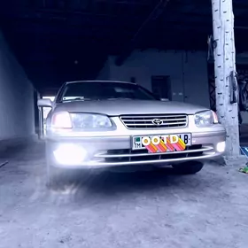 Toyota Camry 1998
