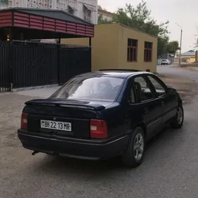 Opel Vectra 1989