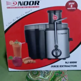 Gök önûm ûweýân