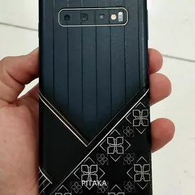 S10