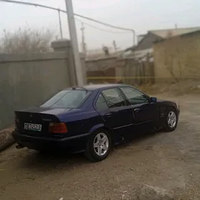 BMW 325 1992