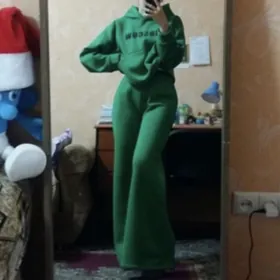 спортивный костюм