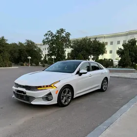 Kia K5 2021