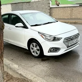 Hyundai Accent 2020