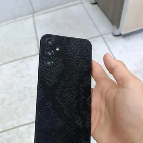 Samsung A24