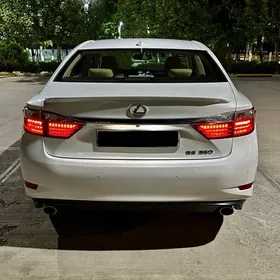 Lexus ES 350 2015