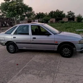 Ford Escort 1996