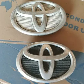emblema toyota