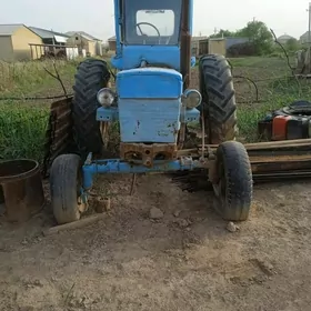 MTZ T-28 1990
