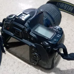 Nikon d90