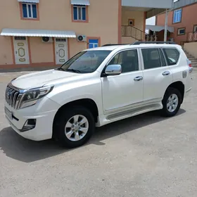 Toyota Land Cruiser Prado 2010